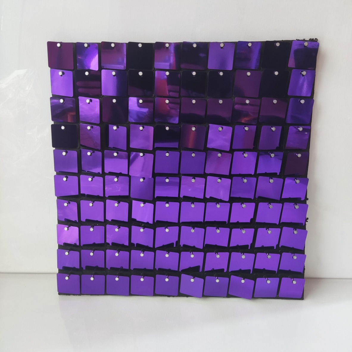 Shimmer wall