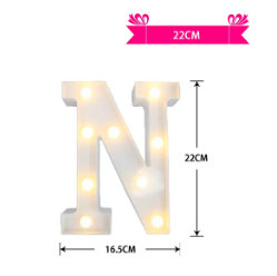 Letra N con luz led